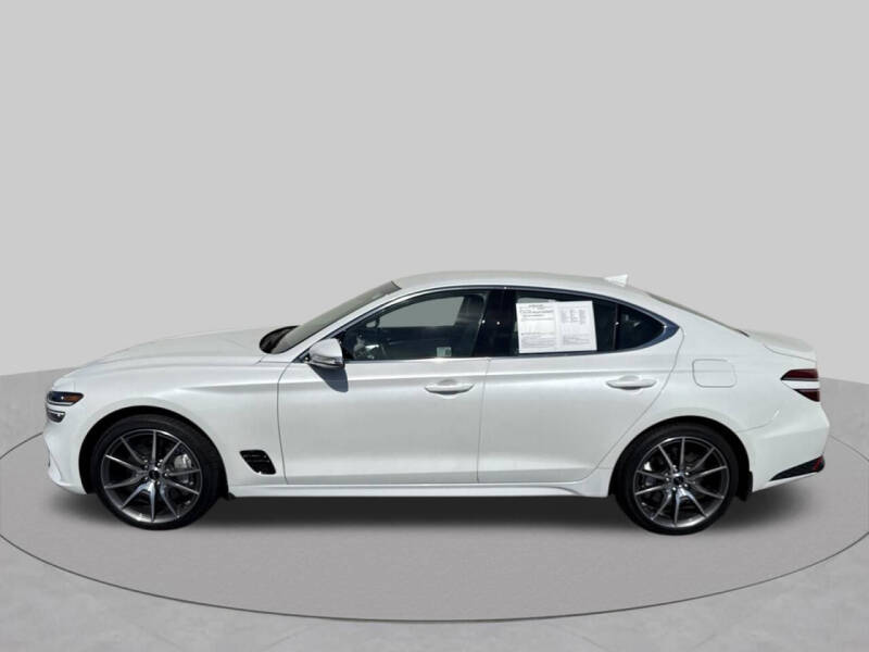 2025 Genesis G70