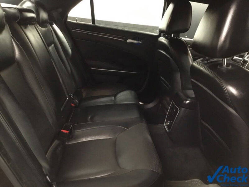 2012 Chrysler 300 C