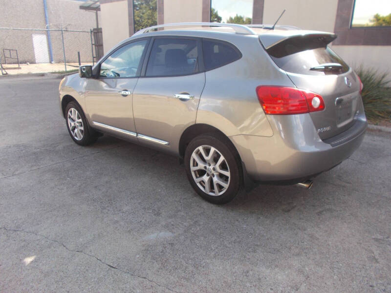 2012 Nissan Rogue SV w/SL Package
