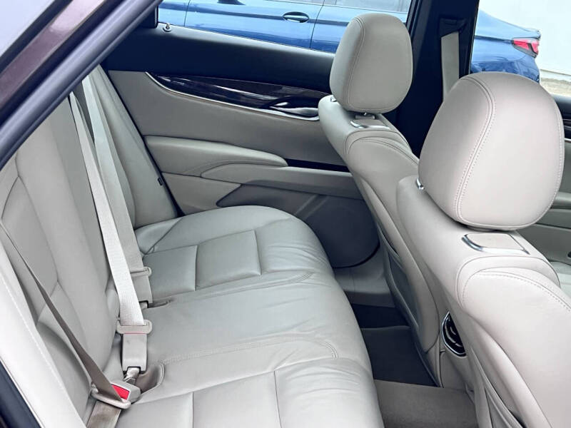 2015 Cadillac XTS Premium