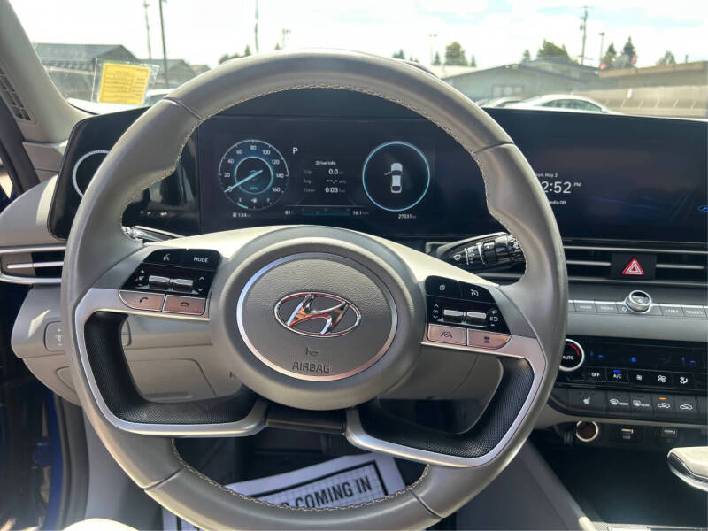 2023 Hyundai Elantra