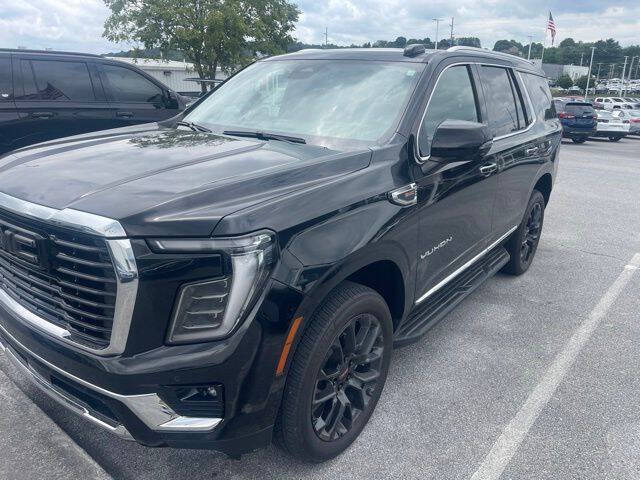 2025 GMC Yukon Elevation
