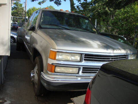 2000 Chevrolet C/K 3500 Series for sale at DriveTime Plaza in Roseville CA