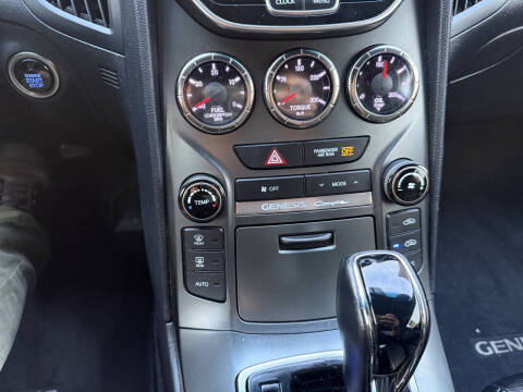 2016 Hyundai Genesis Coupe 3.8