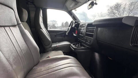 2019 Chevrolet Express 2500
