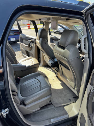 2016 GMC Acadia Denali