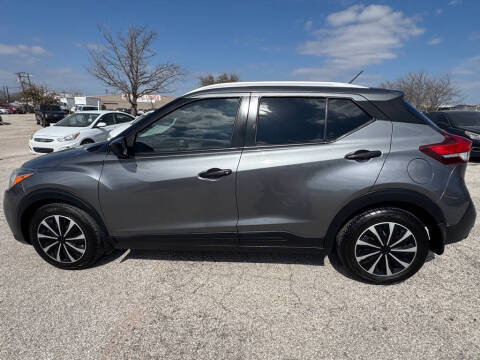 2018 Nissan Kicks S