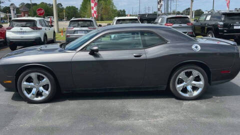 2014 Dodge Challenger SXT