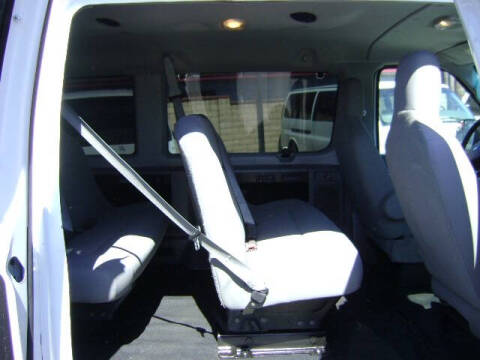 2011 Ford E-Series E-350 SD XL
