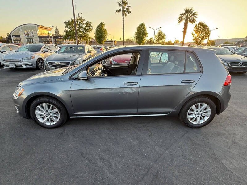 2015 Volkswagen Golf TSI SE