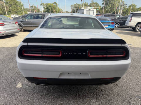 2023 Dodge Challenger SXT