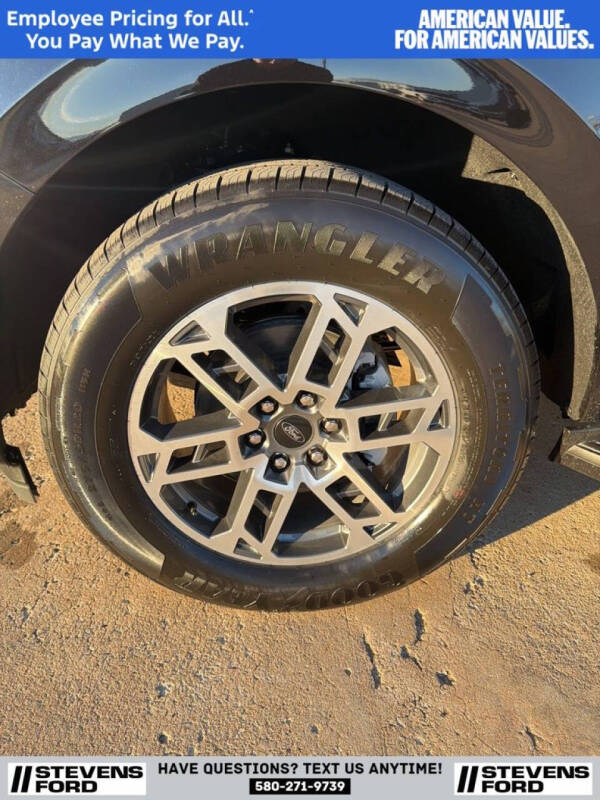 2026 Ford Expedition Active
