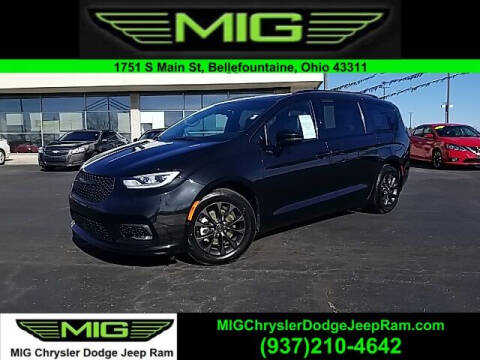 2021 Chrysler Pacifica for sale at MIG Chrysler Dodge Jeep Ram in Bellefontaine OH