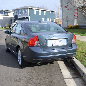 2011 Volvo S40