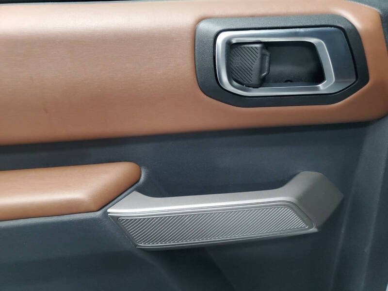 2023 Ford Bronco Outer Banks Advanced