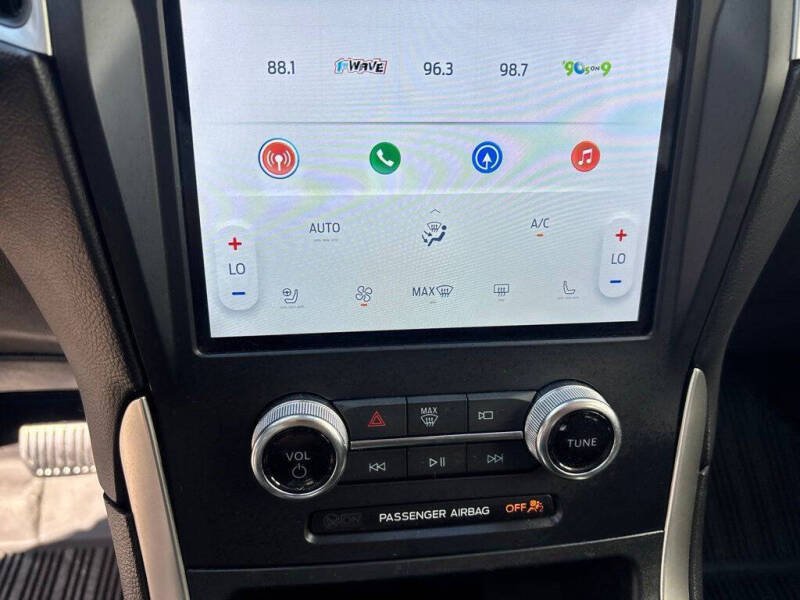 2024 Ford Edge