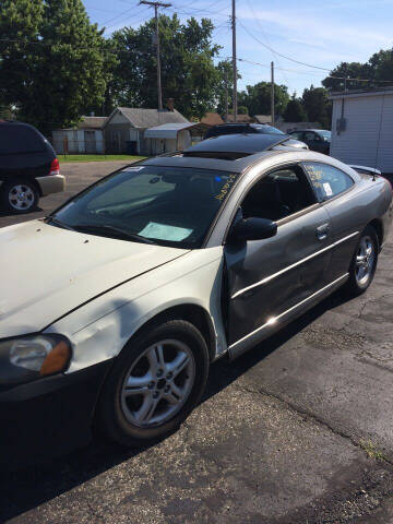 2005 Dodge Stratus for sale at Mike Hunter Auto Sales in Terre Haute IN