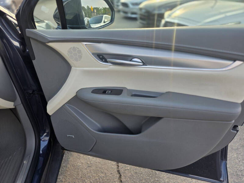 2018 Cadillac XT5 Luxury