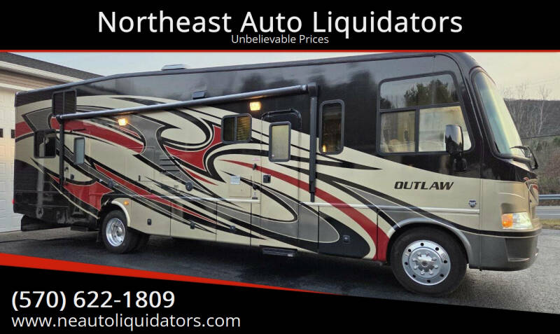 2013 Ford F-53's photo