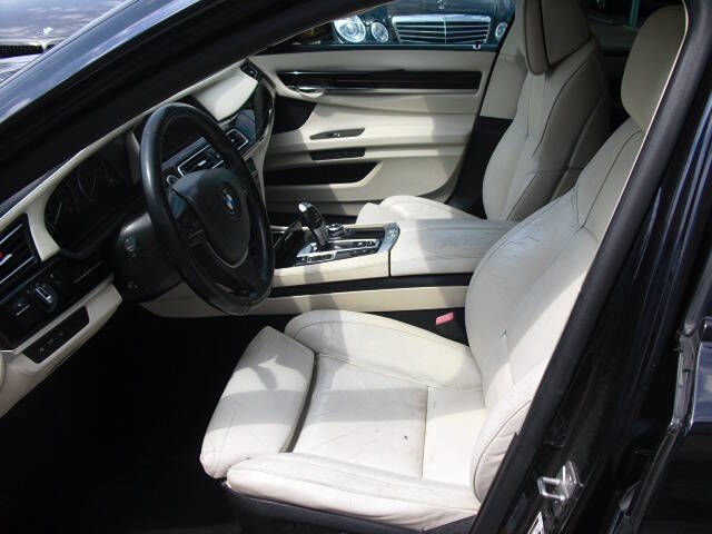 2012 BMW 7 Series 750Li