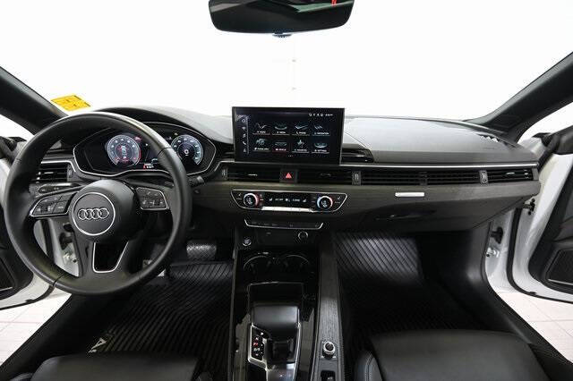 2022 Audi A5 Sportback quattro S line Prem Plus 45 TFSI