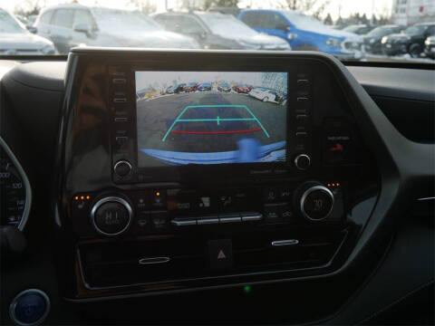 2021 Toyota Highlander Hybrid XLE