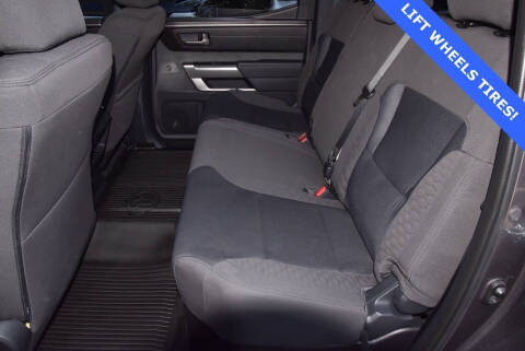 2025 Toyota Tundra SR5