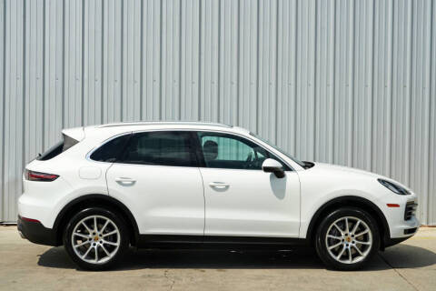 2022 Porsche Cayenne