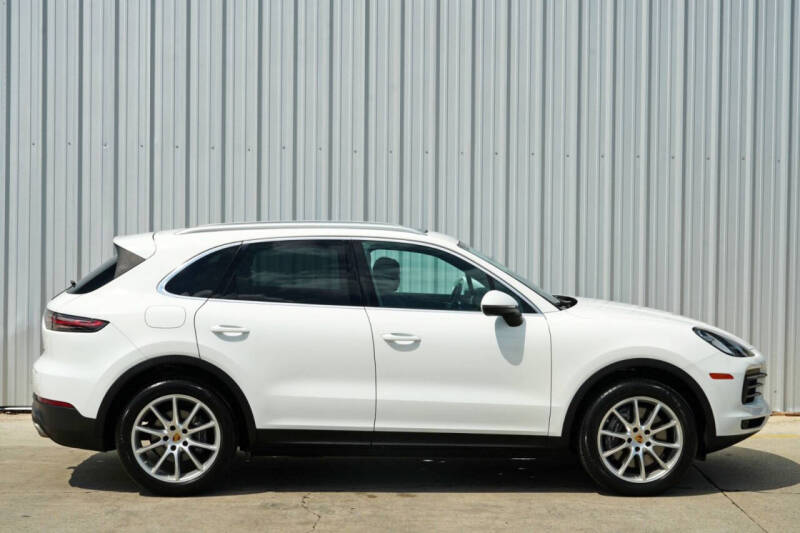 2022 Porsche Cayenne