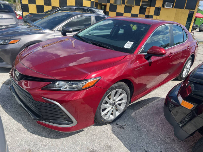 2022 Toyota Camry LE