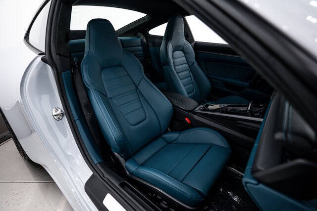 2026 Porsche 911 Carrera