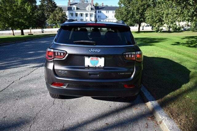 2018 Jeep Compass Limited photo 4