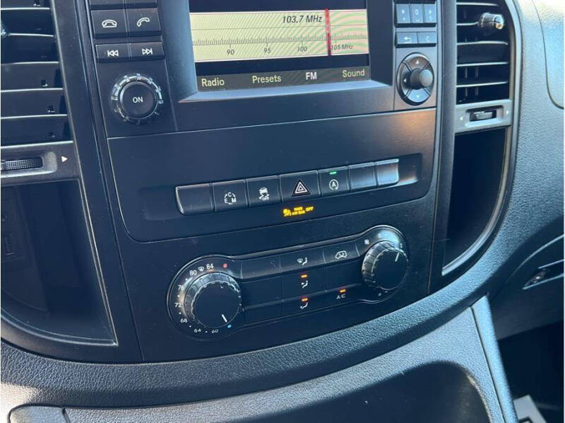 2017 Mercedes-Benz Metris