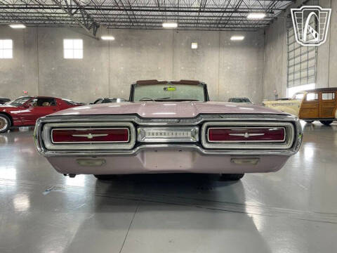 1964 Ford Thunderbird