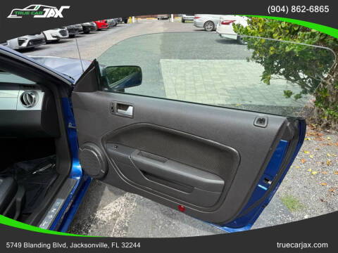 2006 Ford Mustang GT Deluxe