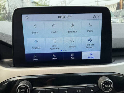 2020 Ford Escape SE