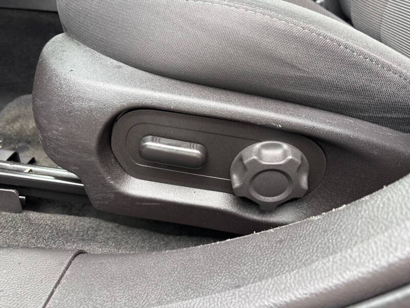 2018 Ford Taurus SEL