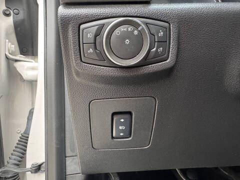 2017 Ford F-150 Platinum