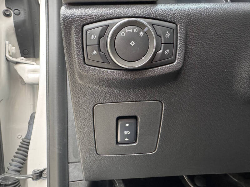 2017 Ford F-150 Platinum