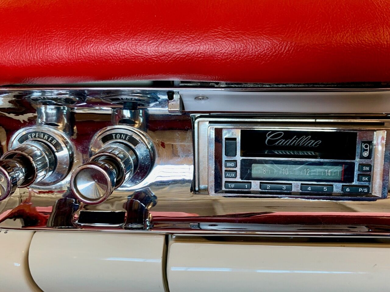 1957 Cadillac Eldorado Biarritz 40