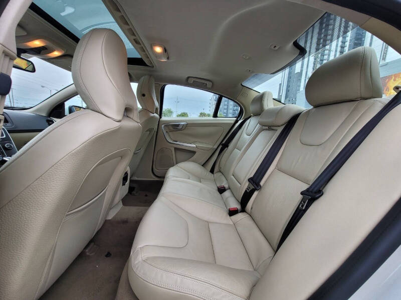 2014 Volvo S60 T5
