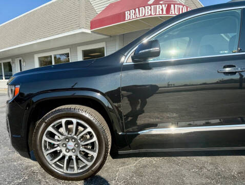 2022 GMC Acadia Denali