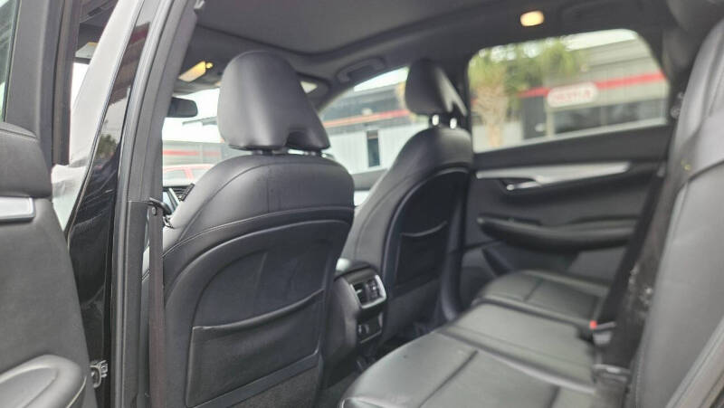 2020 Infiniti QX50 Essential