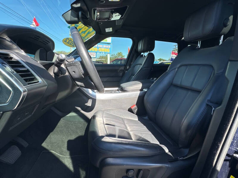 2022 Land Rover Range Rover Sport SE