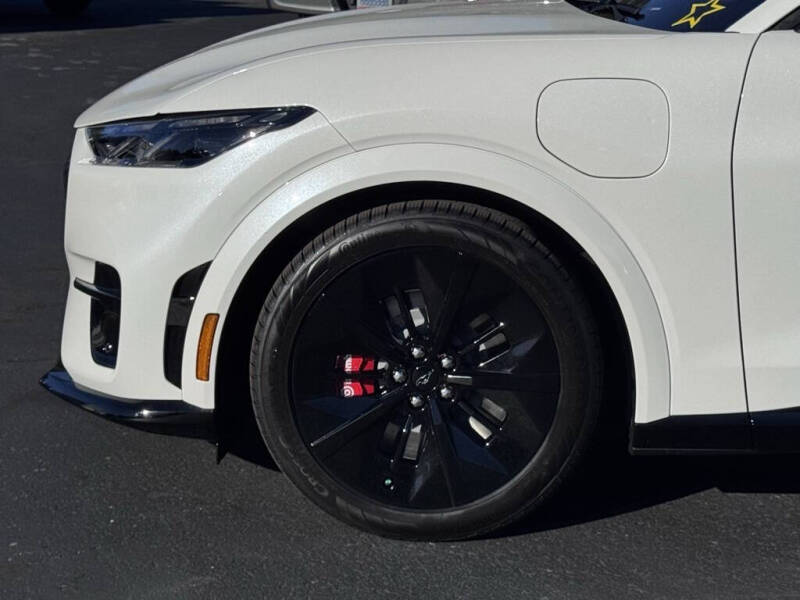 2025 Ford Mustang Mach-E GT