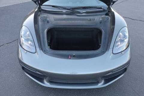 2018 Porsche 718 Cayman
