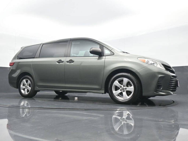 2020 Toyota Sienna L 7-Passenger