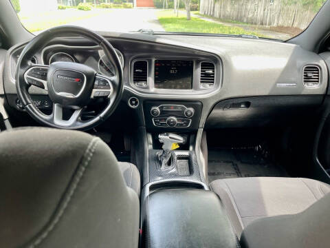 2016 Dodge Charger SXT