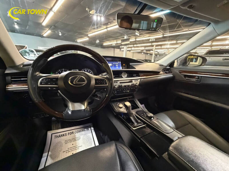 2016 Lexus ES 350
