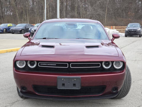 2017 Dodge Challenger SXT